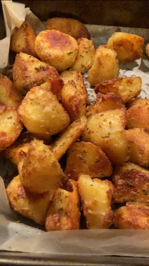 crunchy garlic & rosemary potatoes